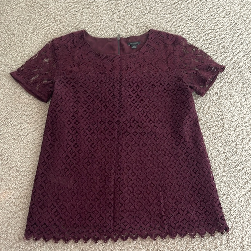 Ann Taylor top for woman